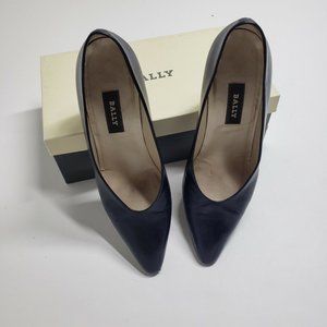 Bally Sz 8.5 M Athena Navy Calf Leather Classic Medium Heel Pump